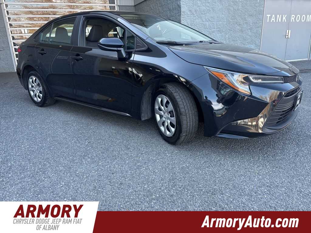 Thumbnail: 2024 Toyota Corolla - 3