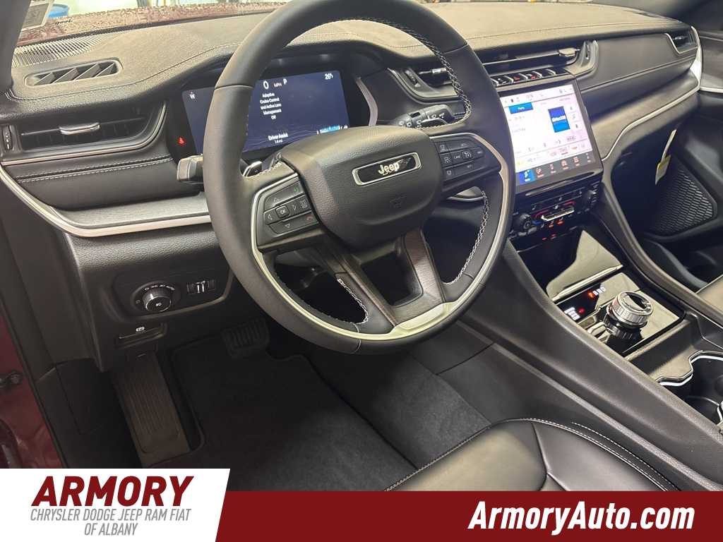 Thumbnail: 2025 Jeep Grand Cherokee - 10