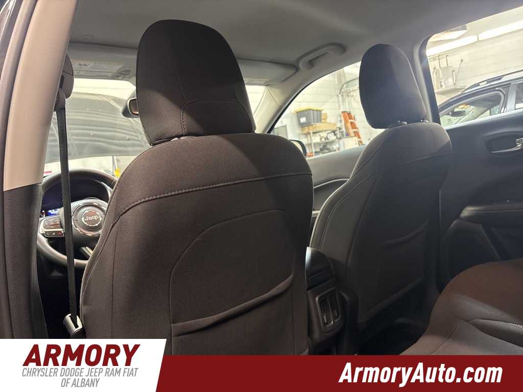 Thumbnail: 2020 Jeep Compass - 23