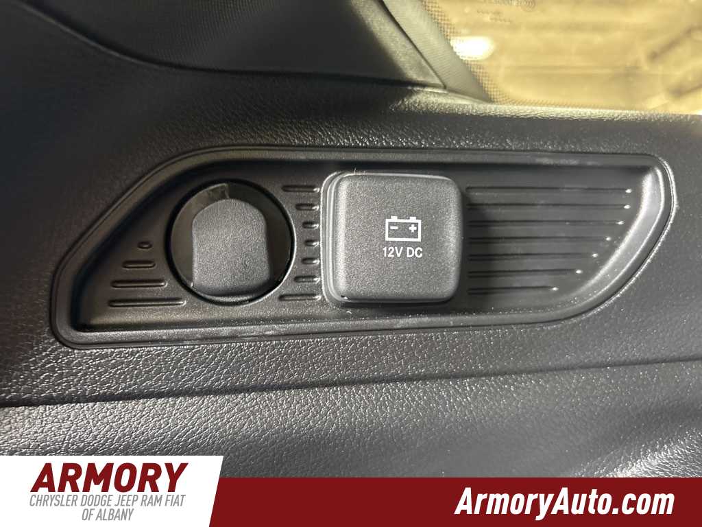 Thumbnail: 2025 Jeep Grand Cherokee - 29