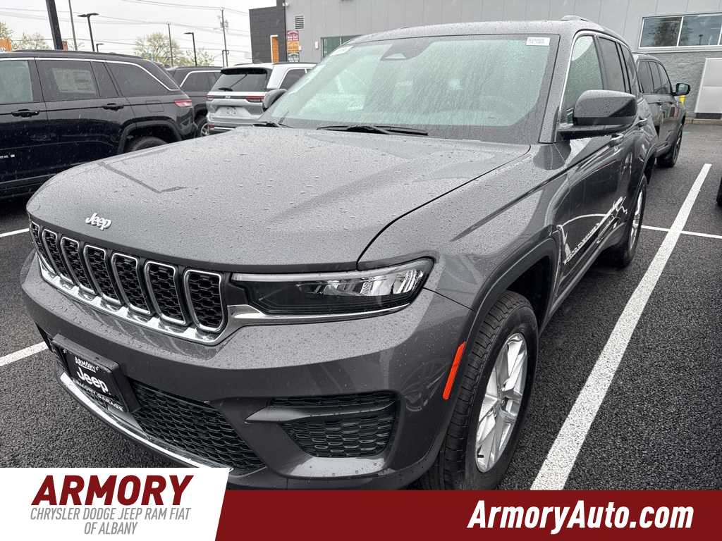 2025 Jeep Grand Cherokee Laredo -
                  Albany, NY
