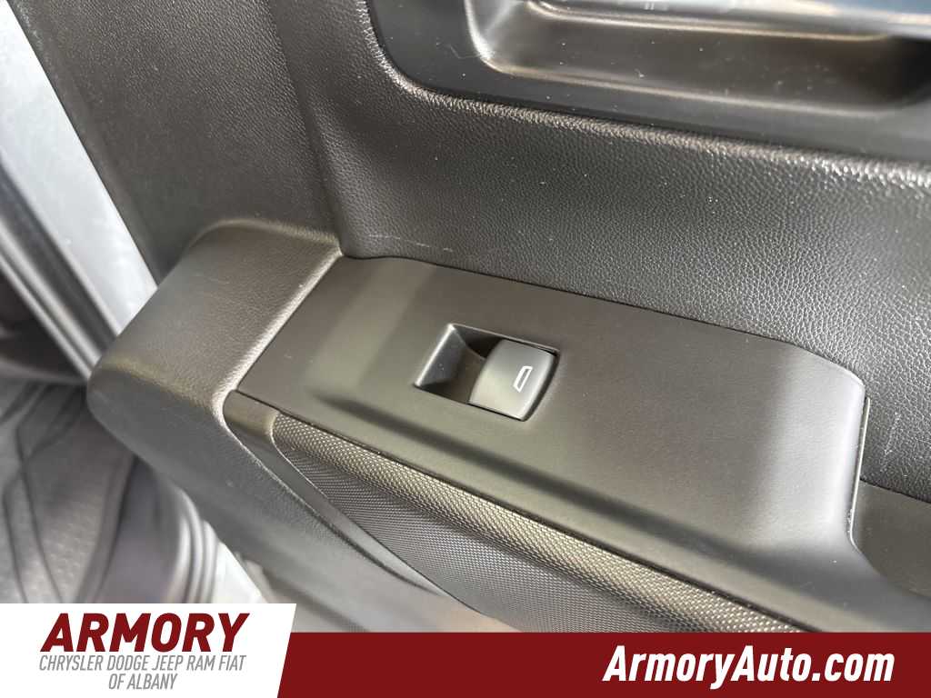 Thumbnail: 2022 Chevrolet Silverado 1500 - 24