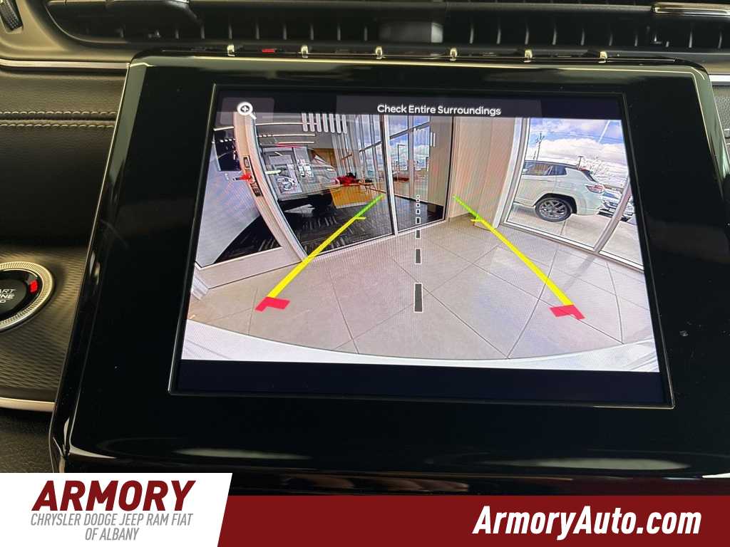 Thumbnail: 2025 Jeep Grand Cherokee - 15