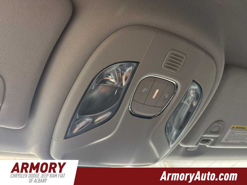 Thumbnail: 2018 Jeep Compass - 22