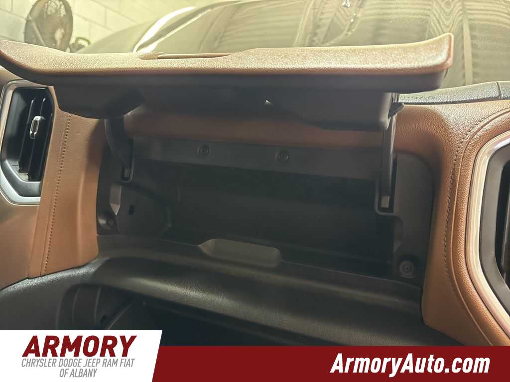 Thumbnail: 2019 Chevrolet Silverado 1500 - 42