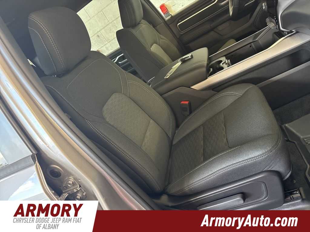 Thumbnail: 2026 RAM 1500 - 31