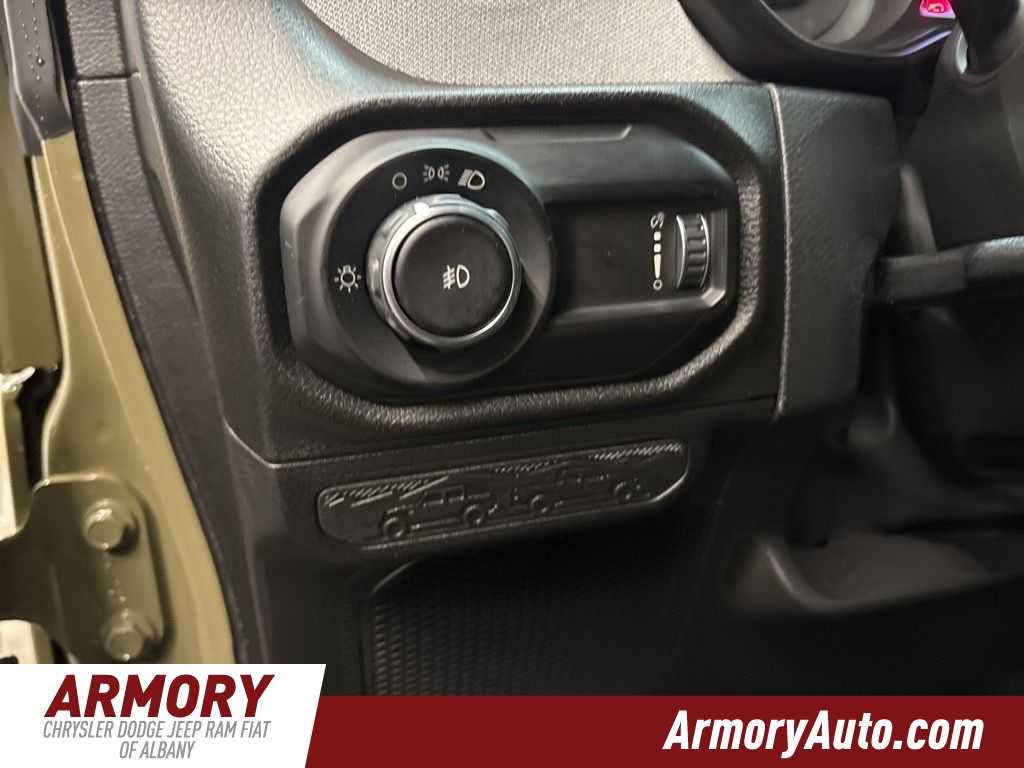 Thumbnail: 2026 Jeep Wrangler - 10