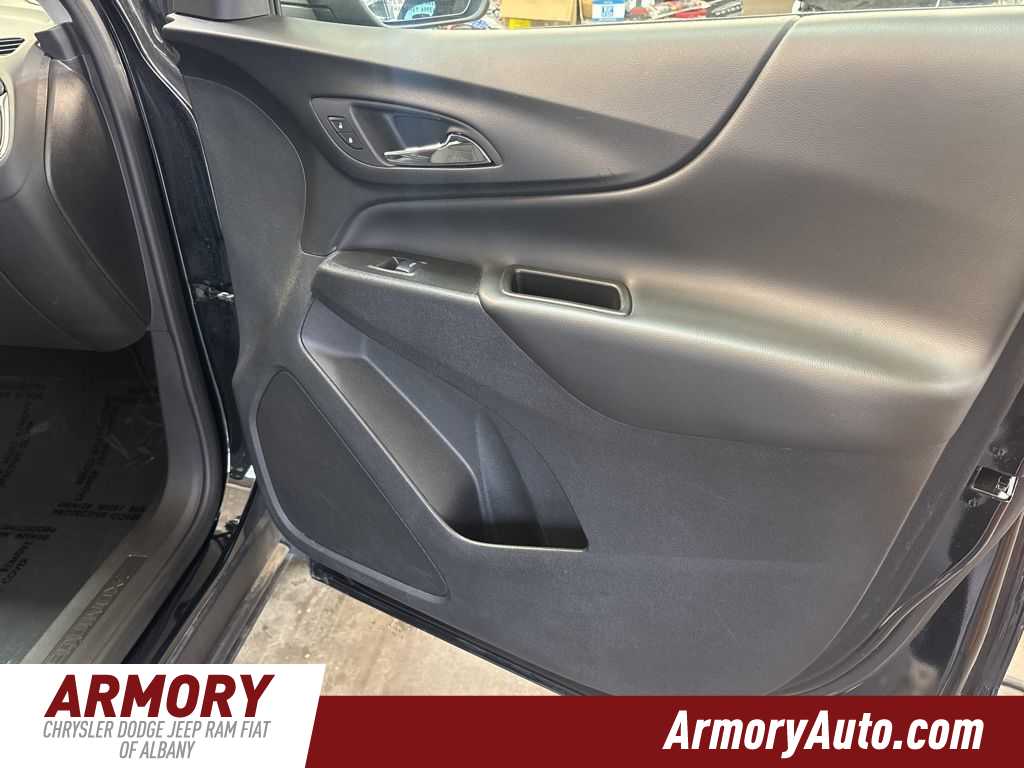 Thumbnail: 2024 Chevrolet Equinox - 37