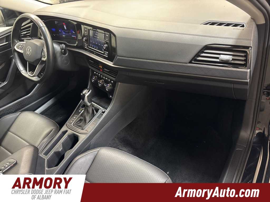 Thumbnail: 2024 Volkswagen Jetta - 37