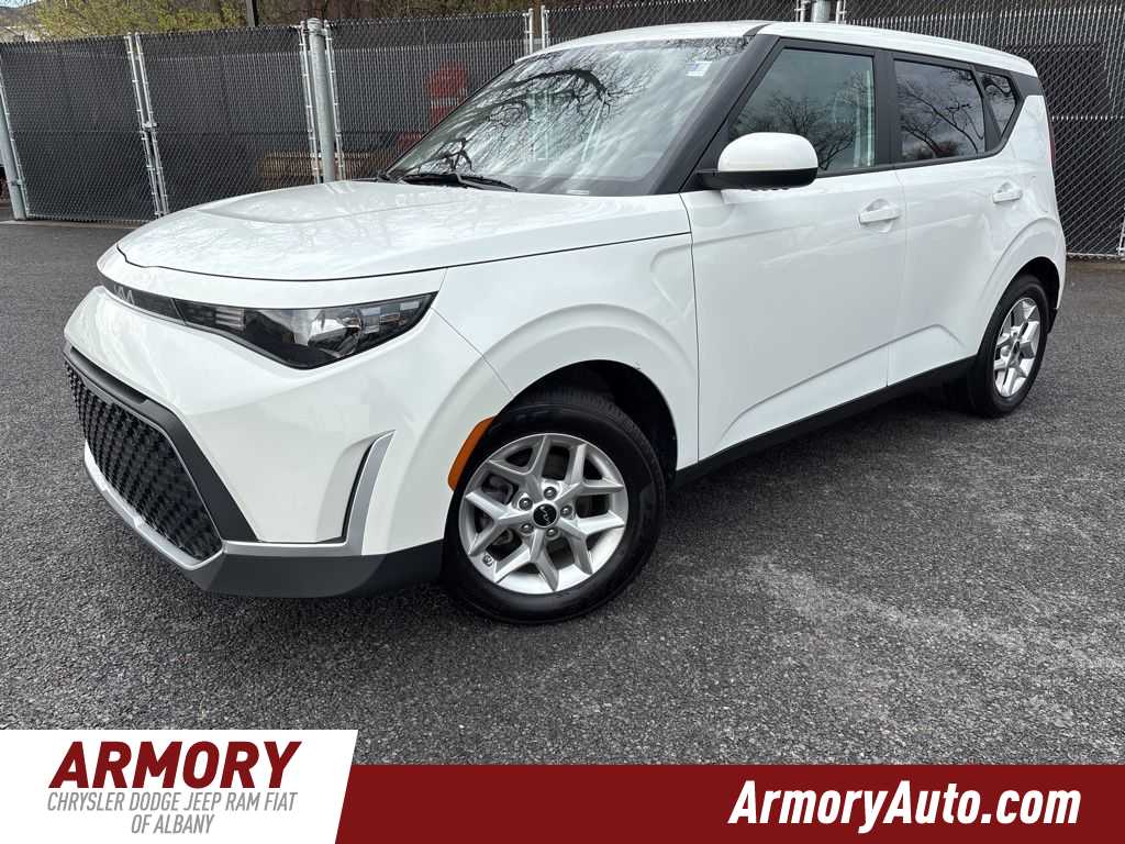 Thumbnail: 2024 Kia Soul - 1