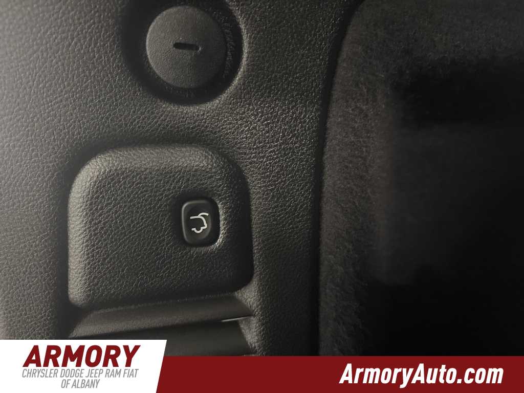 Thumbnail: 2022 Dodge Durango - 29