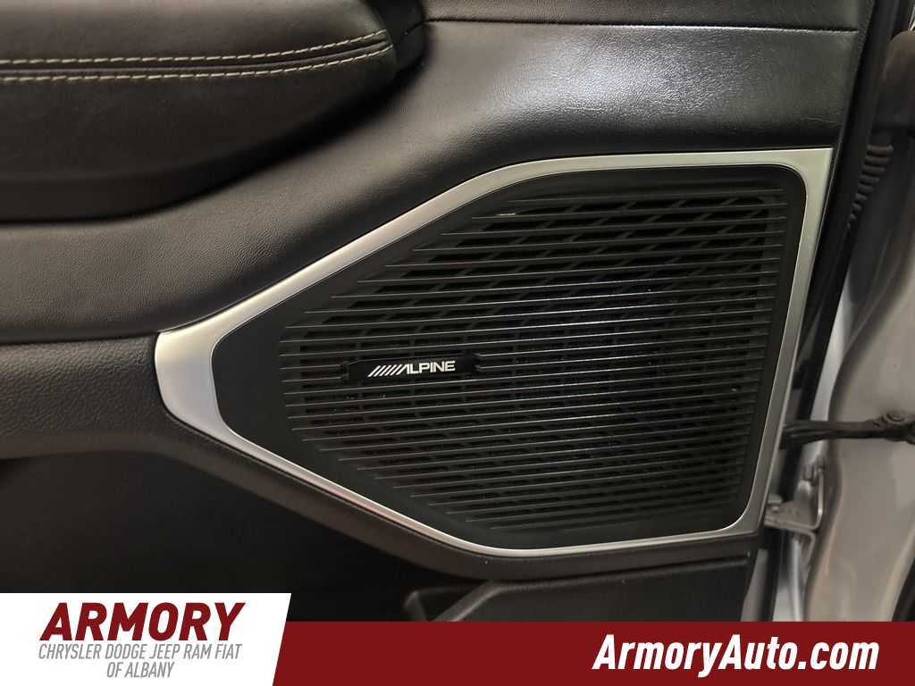 Thumbnail: 2024 Jeep Wagoneer - 31