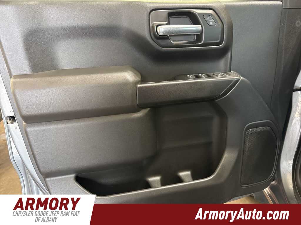 Thumbnail: 2022 Chevrolet Silverado 1500 - 7