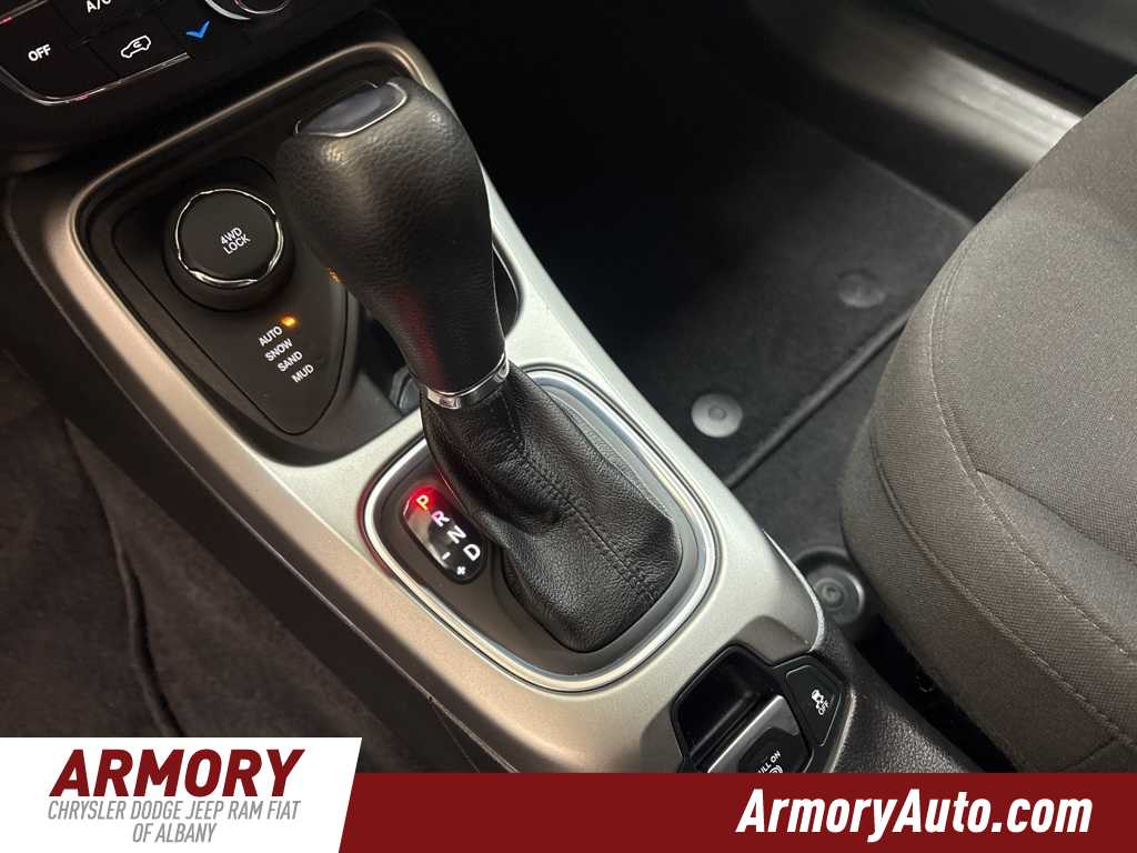 Thumbnail: 2020 Jeep Compass - 20