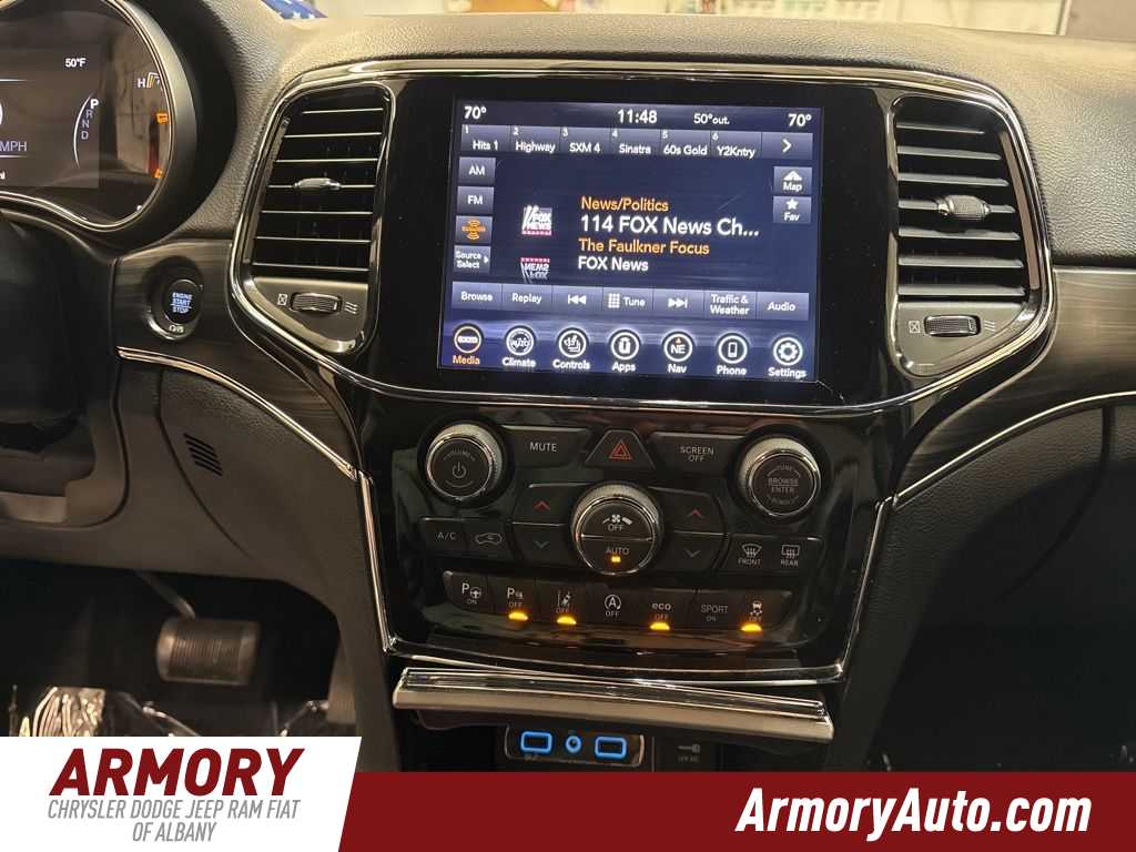 Thumbnail: 2021 Jeep Grand Cherokee - 17