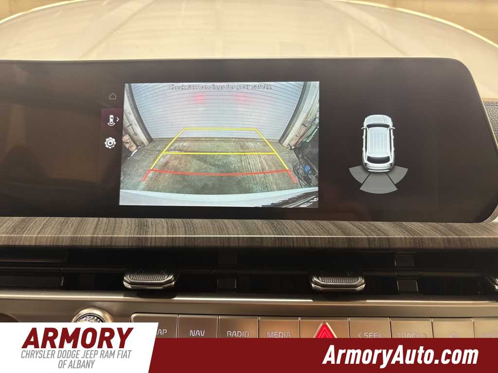 Thumbnail: 2023 Kia Telluride - 17