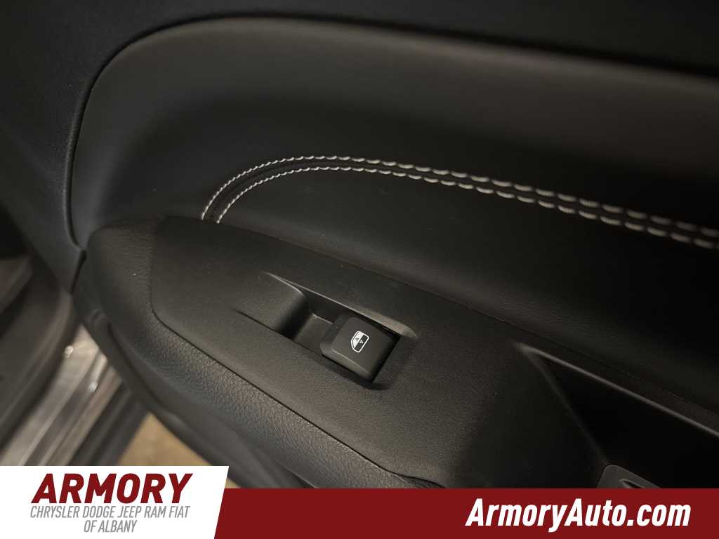 Thumbnail: 2022 Jeep Compass - 30