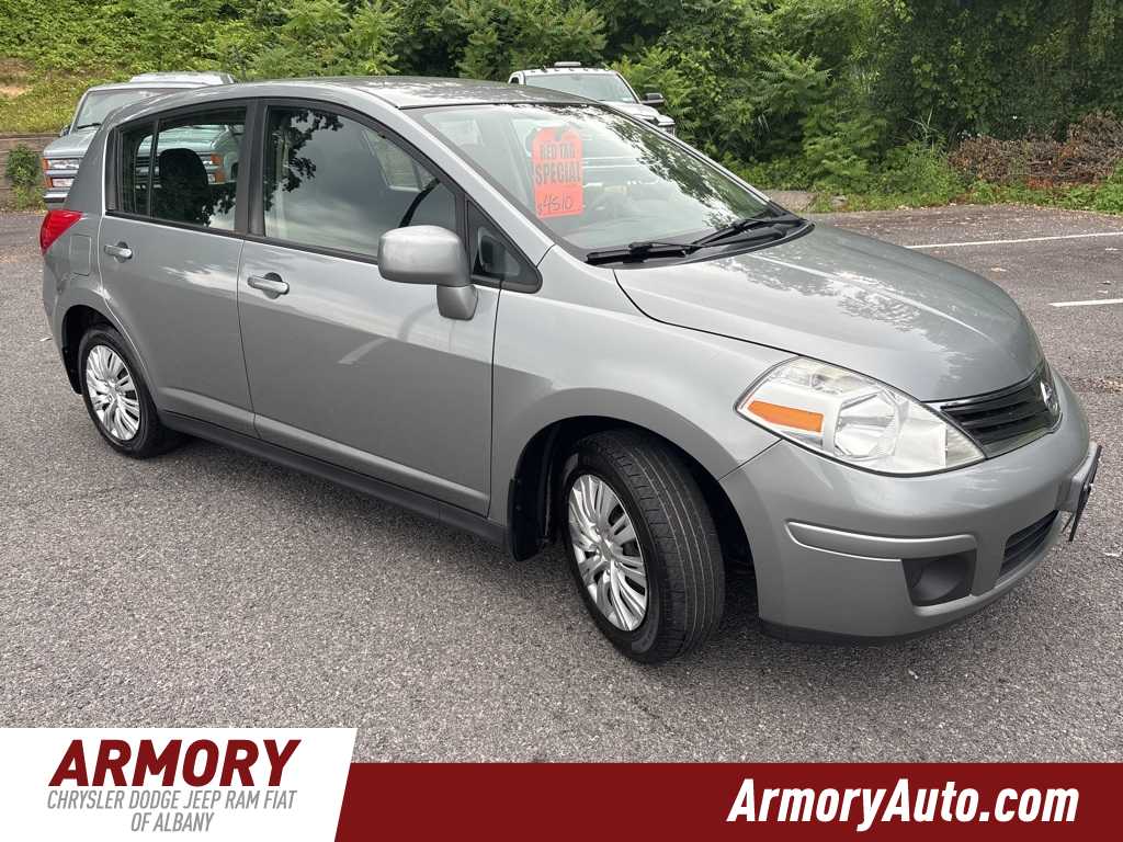 Thumbnail: 2011 Nissan Versa - 3