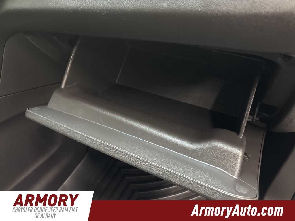 Thumbnail: 2022 Chevrolet Equinox - 43