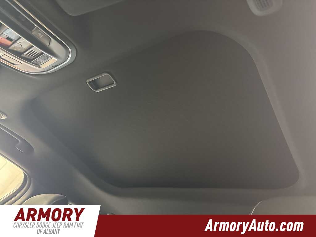 Thumbnail: 2025 Jeep Grand Cherokee - 20