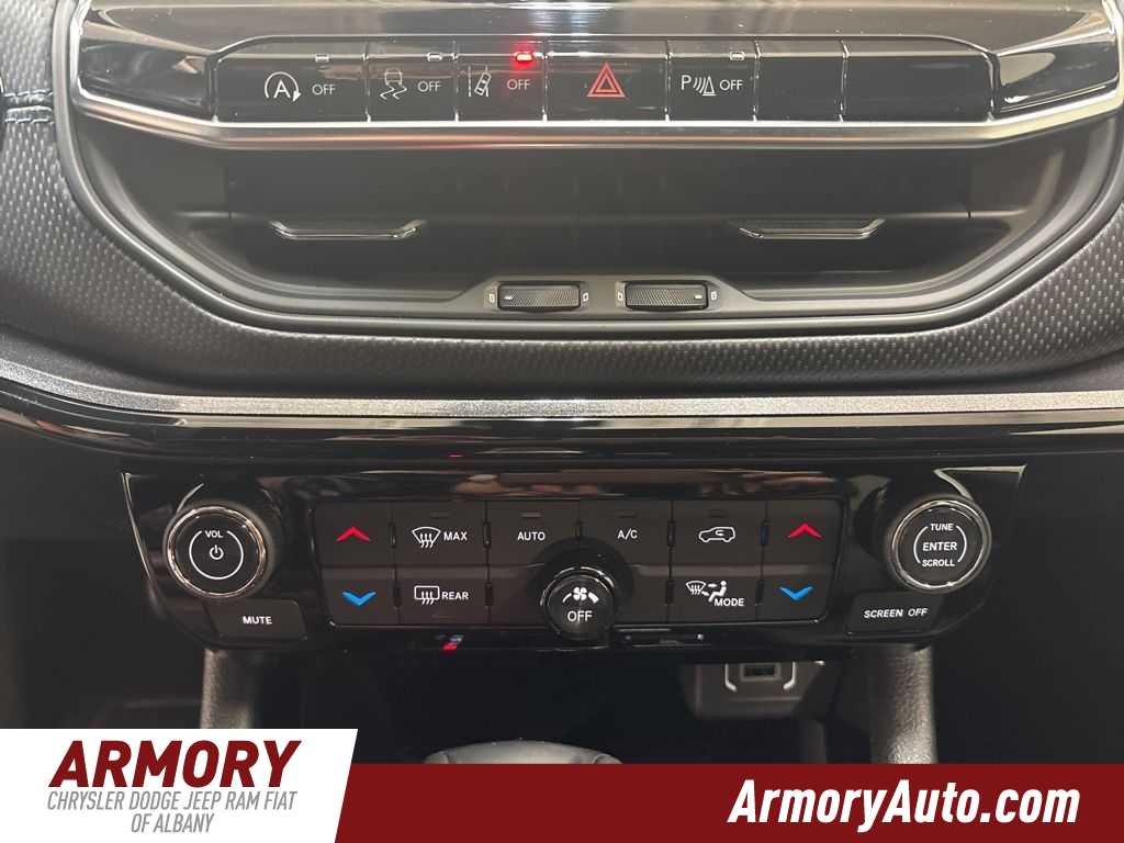 Thumbnail: 2026 Jeep Compass - 16