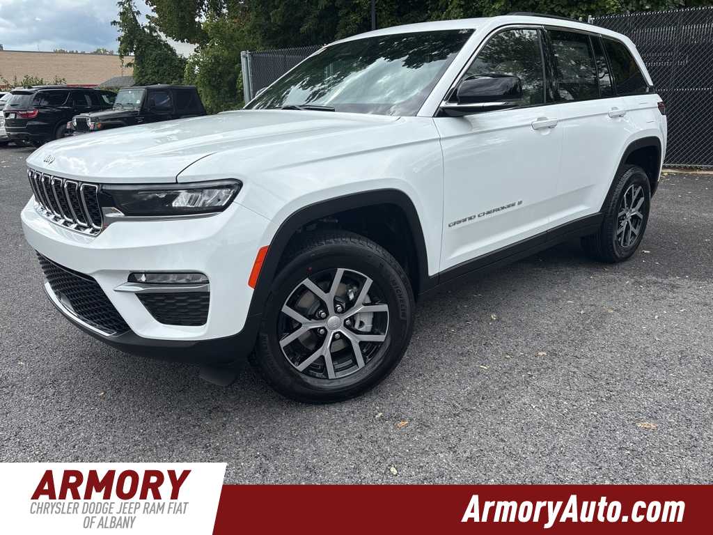 Thumbnail: 2025 Jeep Grand Cherokee - 1