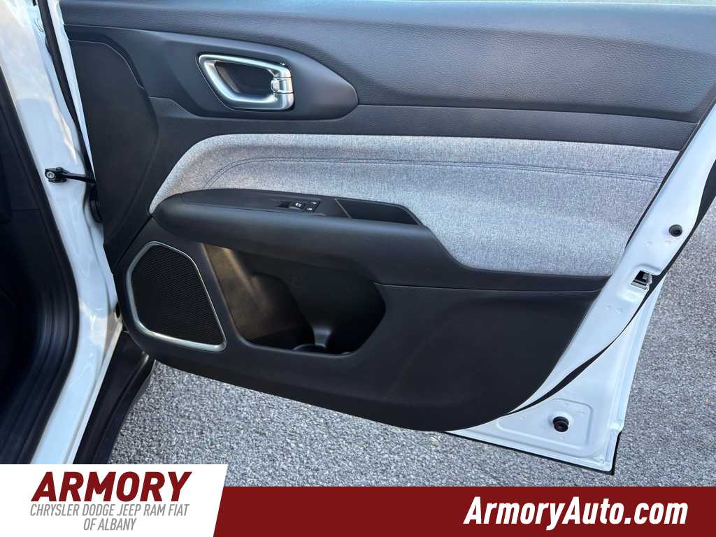 Thumbnail: 2026 Jeep Compass - 30