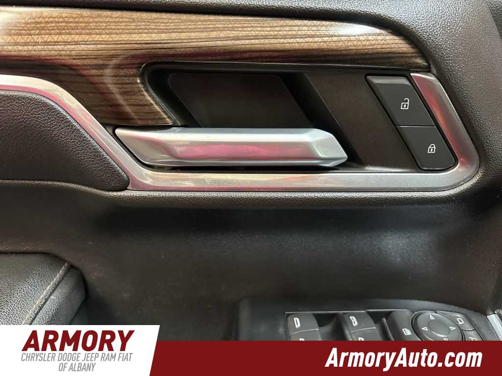 Thumbnail: 2023 Chevrolet Silverado 1500 - 9