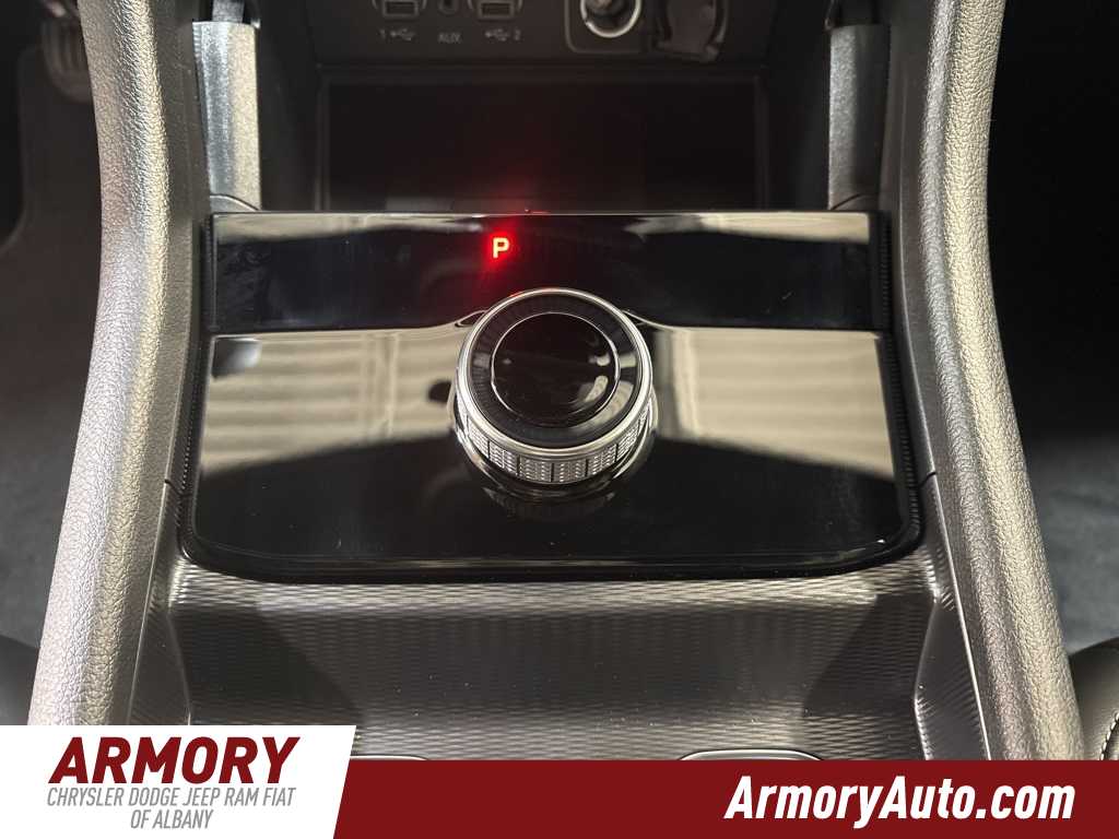 Thumbnail: 2025 Jeep Grand Cherokee L - 17