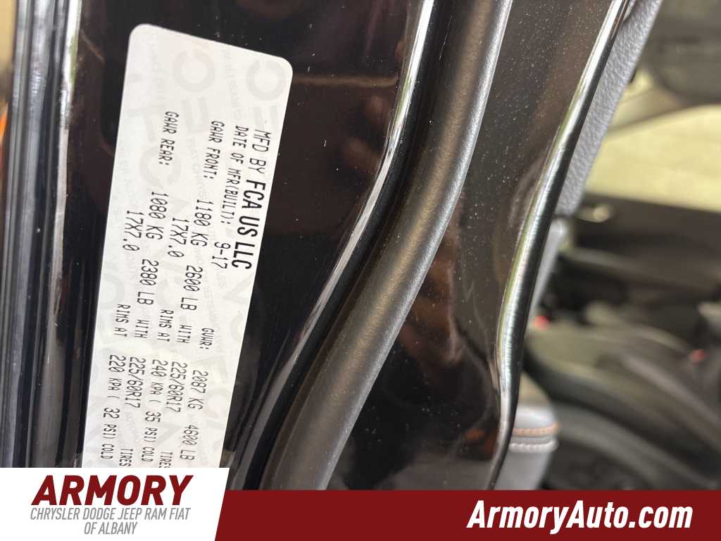 Thumbnail: 2018 Jeep Compass - 44