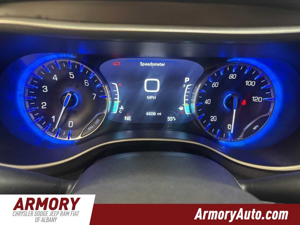 Thumbnail: 2023 Chrysler Pacifica - 14