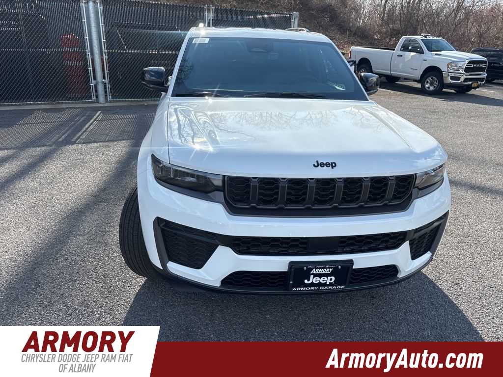 Thumbnail: 2026 Jeep Grand Cherokee - 2