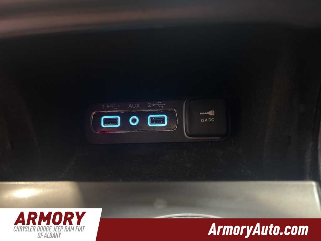 Thumbnail: 2020 Jeep Grand Cherokee - 19