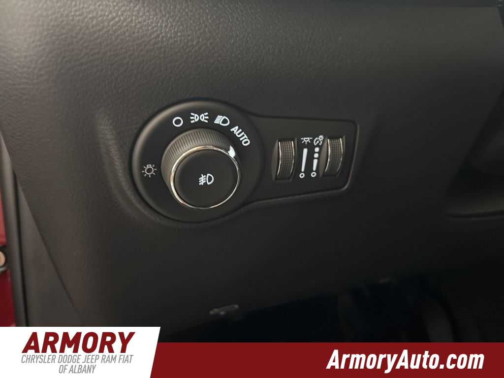 Thumbnail: 2026 Jeep Compass - 11