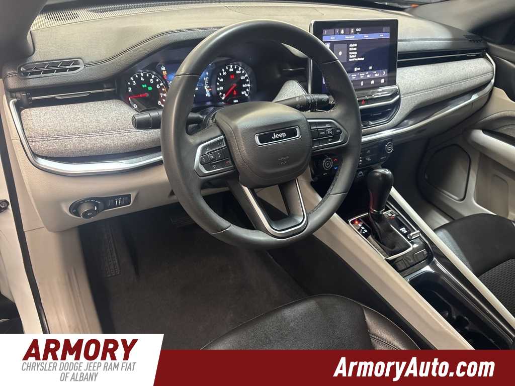 Thumbnail: 2024 Jeep Compass - 9