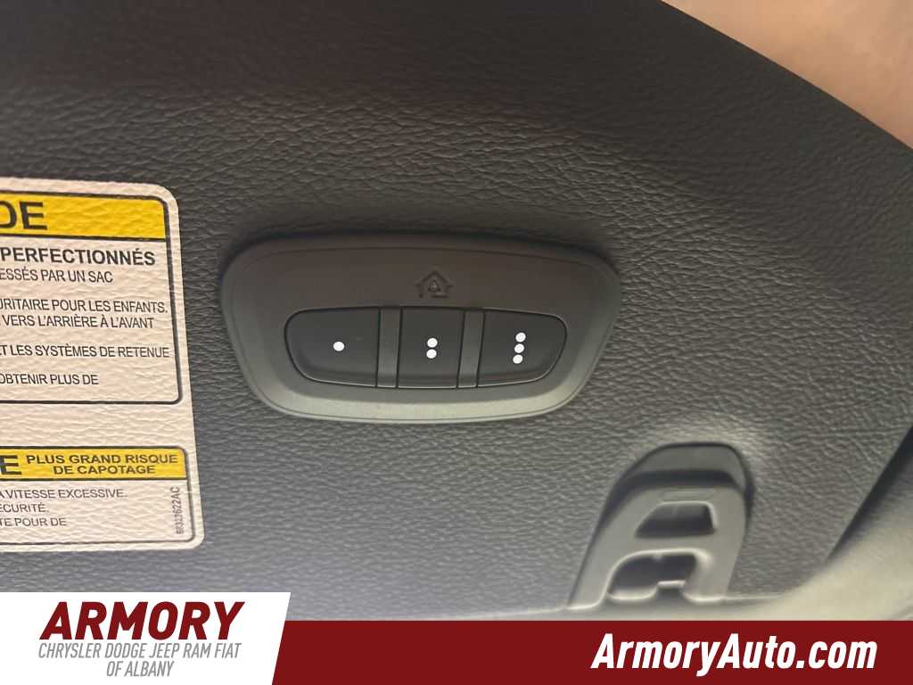 Thumbnail: 2021 Jeep Gladiator - 23