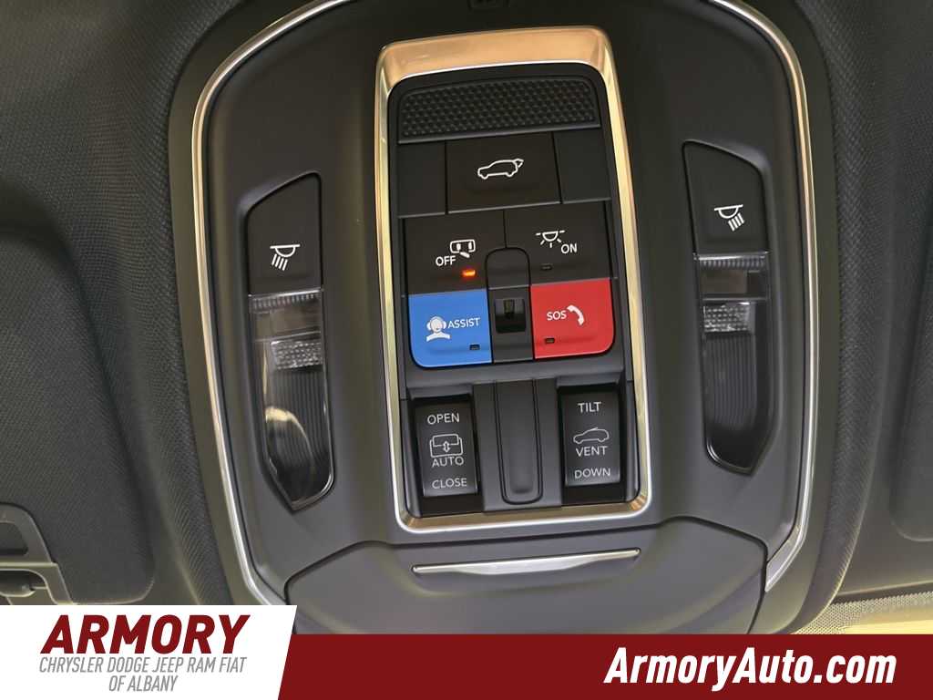 Thumbnail: 2026 Jeep Grand Cherokee - 23