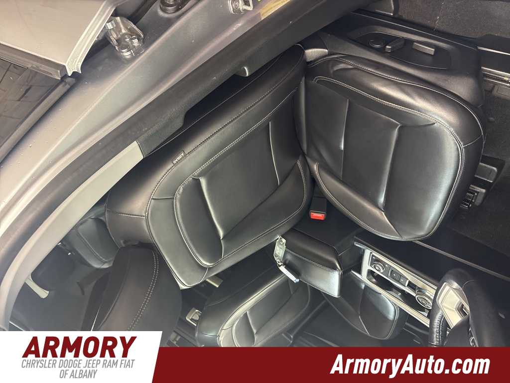 Thumbnail: 2021 Ford Explorer - 11