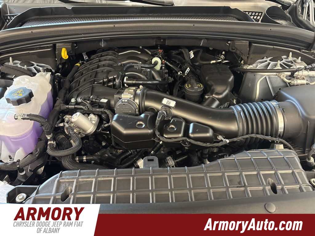 Thumbnail: 2025 Jeep Grand Cherokee - 36