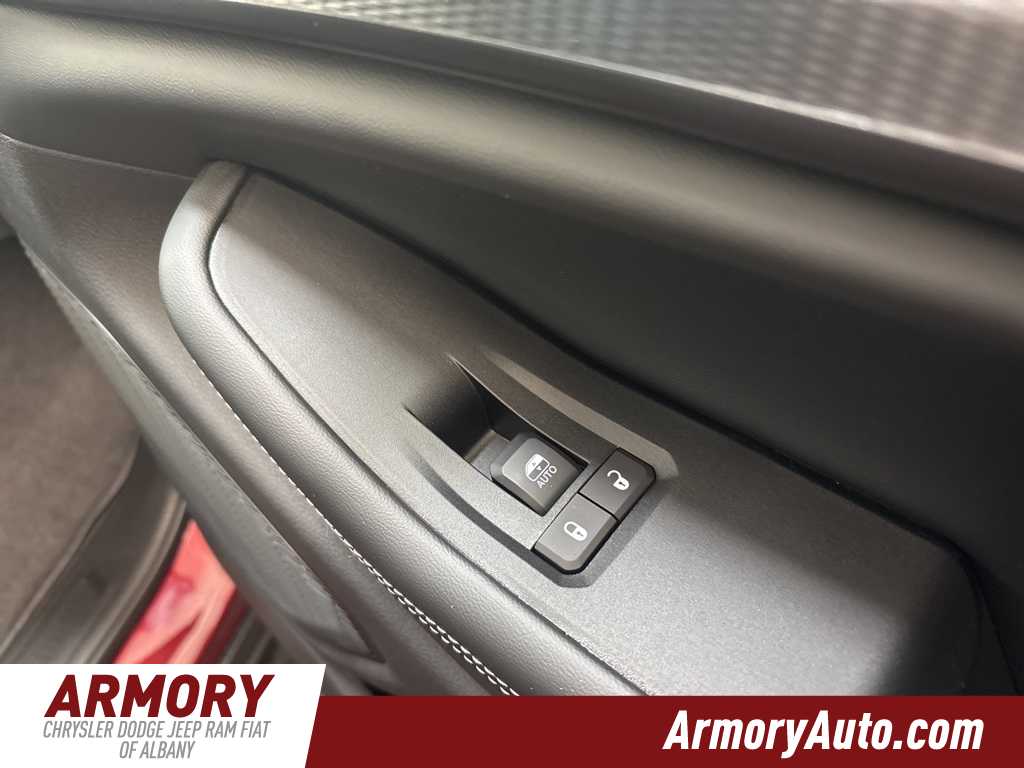 Thumbnail: 2025 Jeep Grand Cherokee - 34