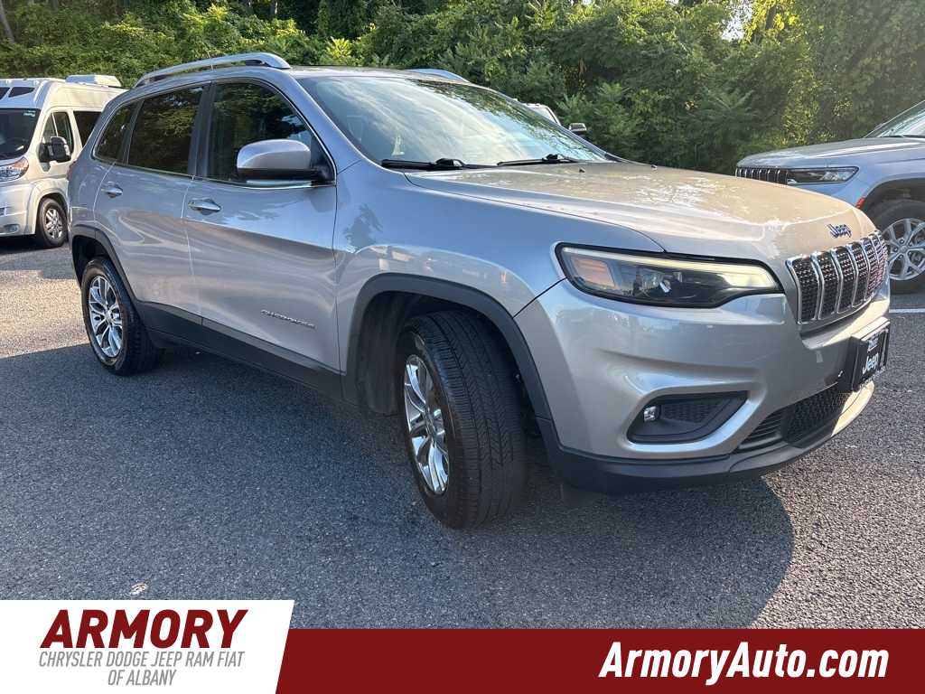 Thumbnail: 2019 Jeep Cherokee - 3