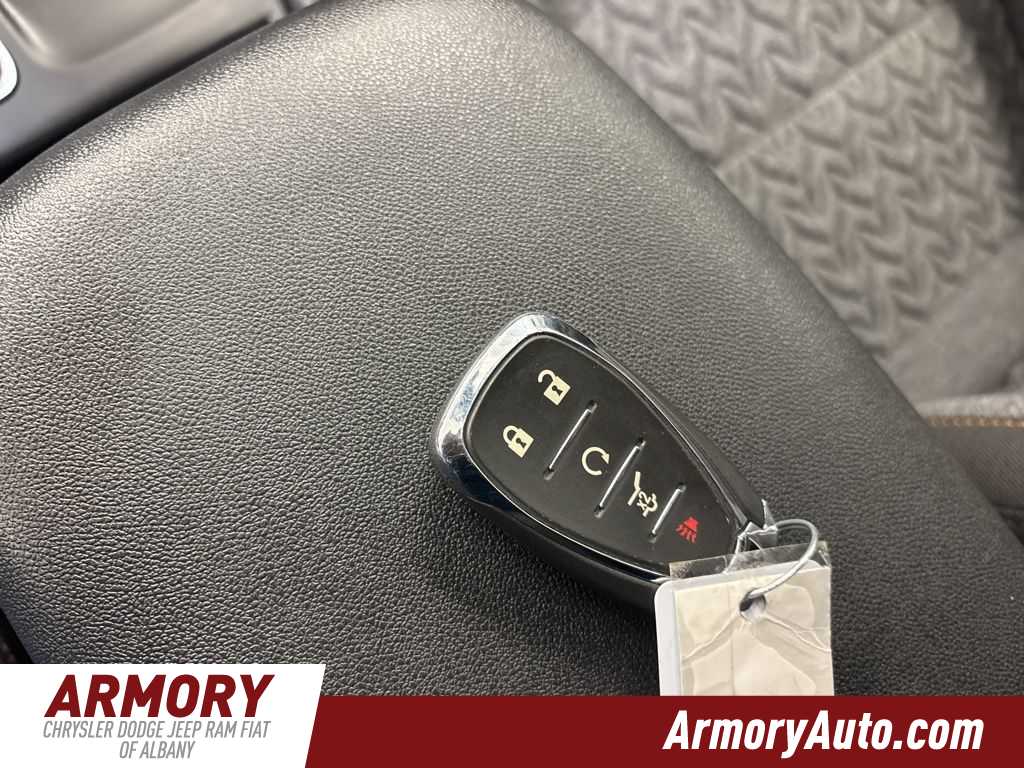 Thumbnail: 2022 Chevrolet Equinox - 17