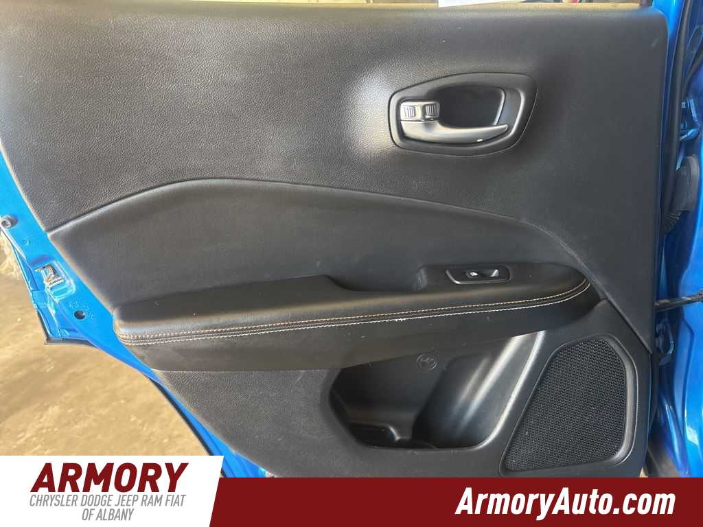 Thumbnail: 2018 Jeep Compass - 22