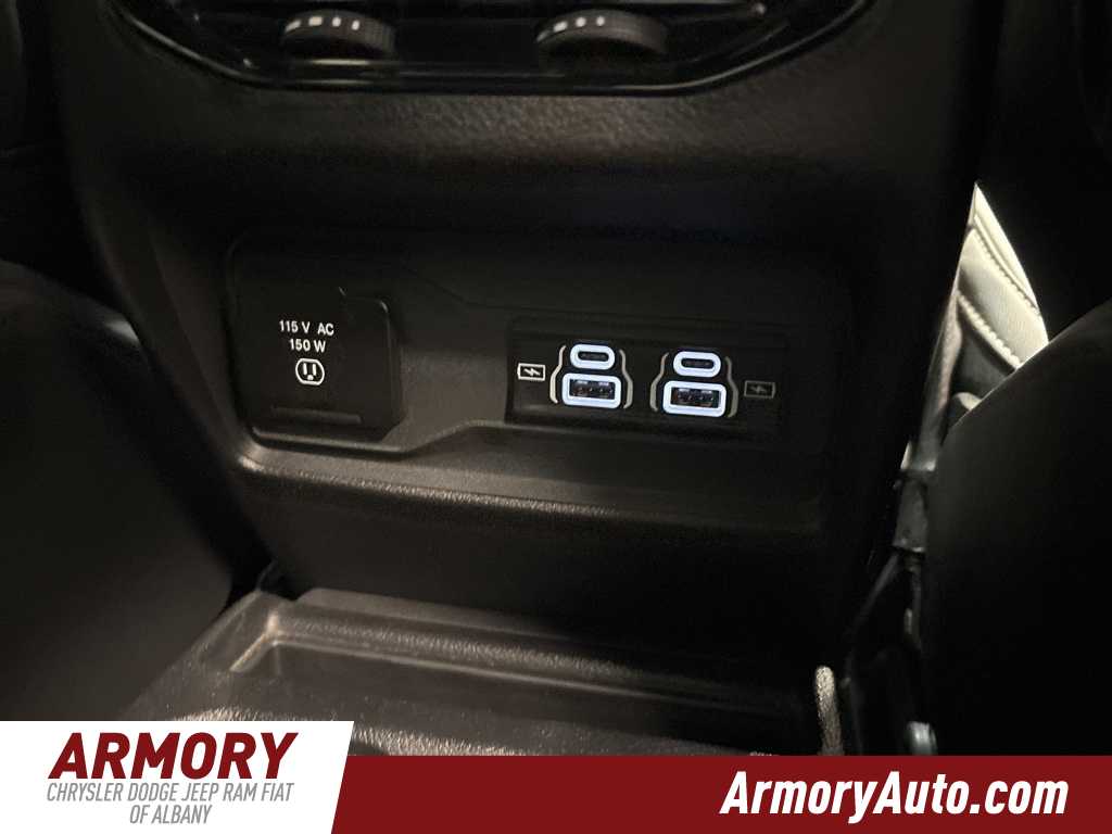 Thumbnail: 2023 Jeep Grand Cherokee L - 39