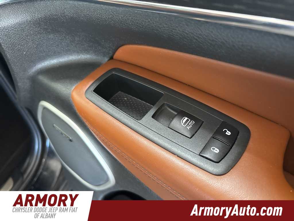Thumbnail: 2020 Jeep Grand Cherokee - 46
