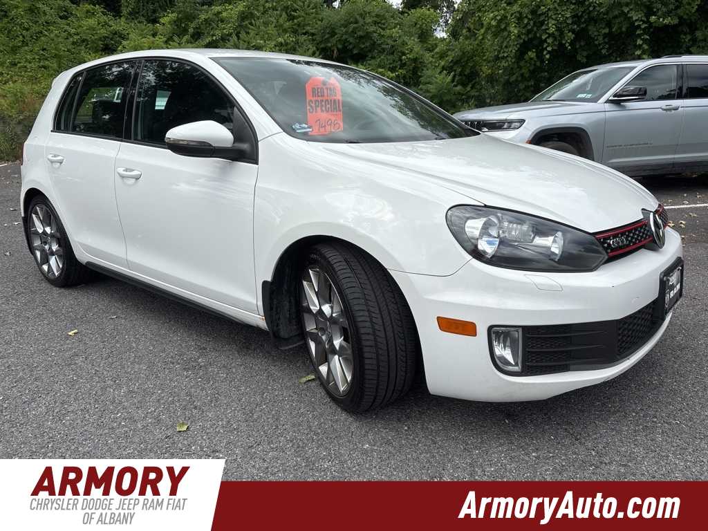 Thumbnail: 2013 Volkswagen Golf - 3