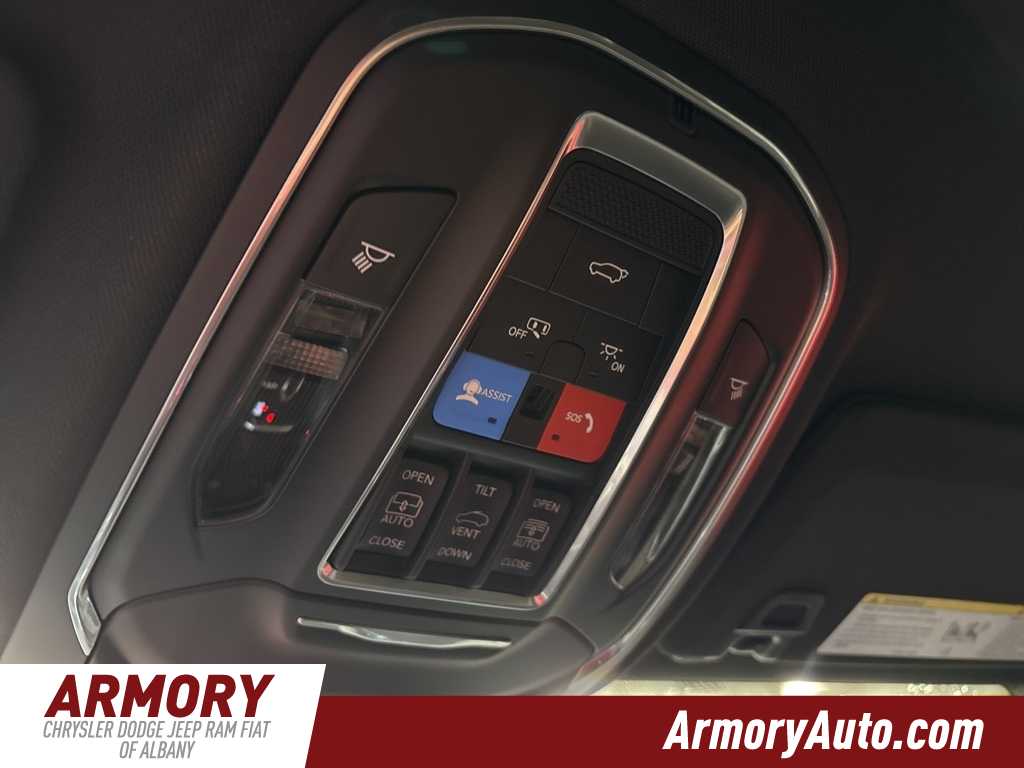 Thumbnail: 2025 Jeep Grand Cherokee - 20