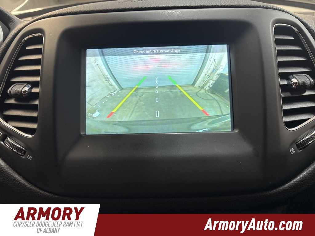 Thumbnail: 2020 Jeep Compass - 17