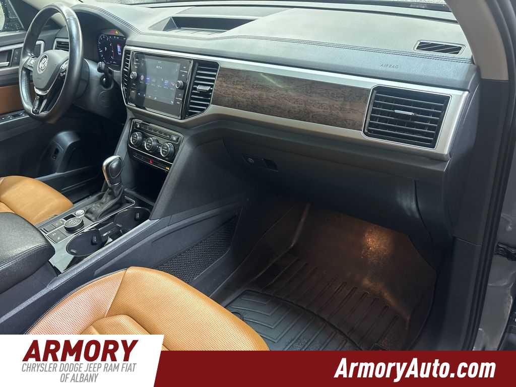 Thumbnail: 2018 Volkswagen Atlas - 43