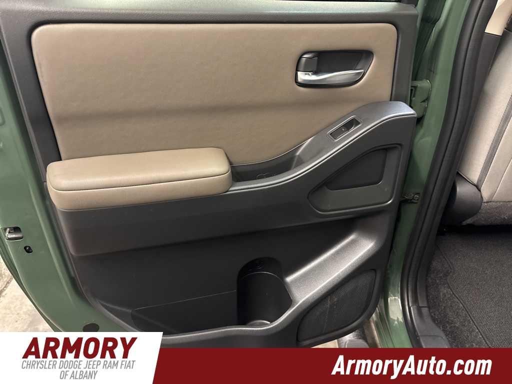 Thumbnail: 2022 Nissan Frontier - 22